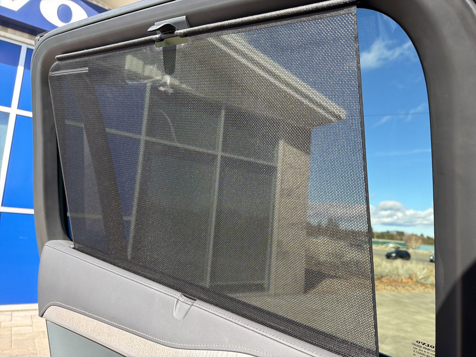 Used 2024 Volvo XC90 T8 Ultimate w/ Protection Package Premier image 78