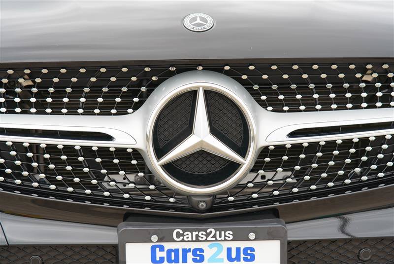 Used 2019 Mercedes-Benz GLC 300 4MATIC Coupe image 24