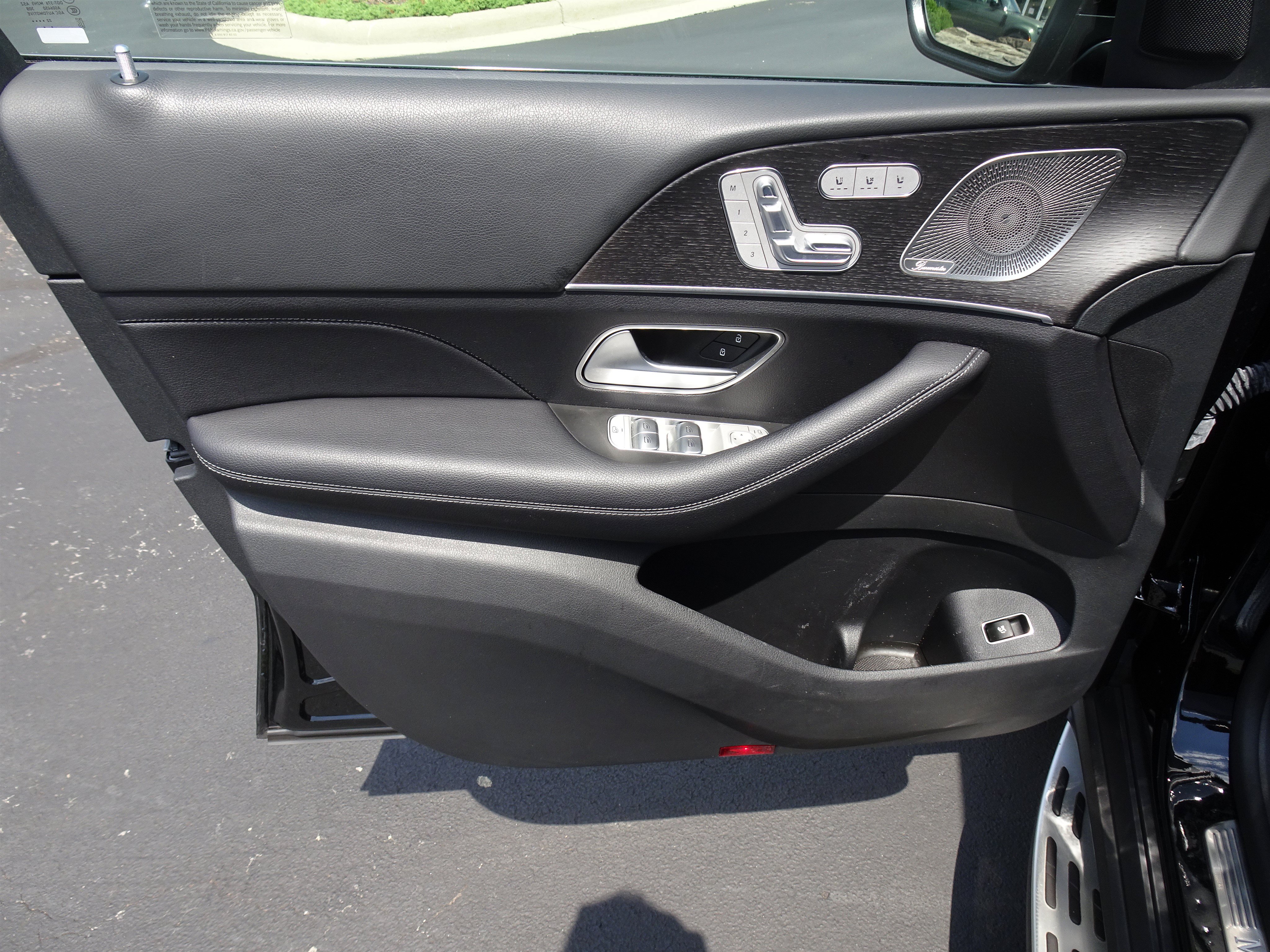 Used 2023 Mercedes-Benz GLE 350 4MATIC image 16