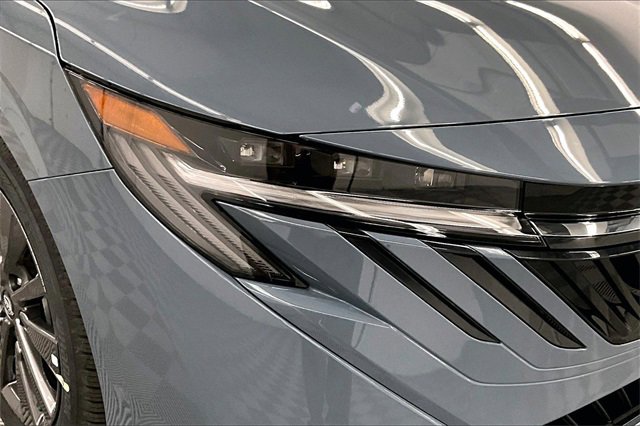 New 2026 Nissan Sentra SL image 13