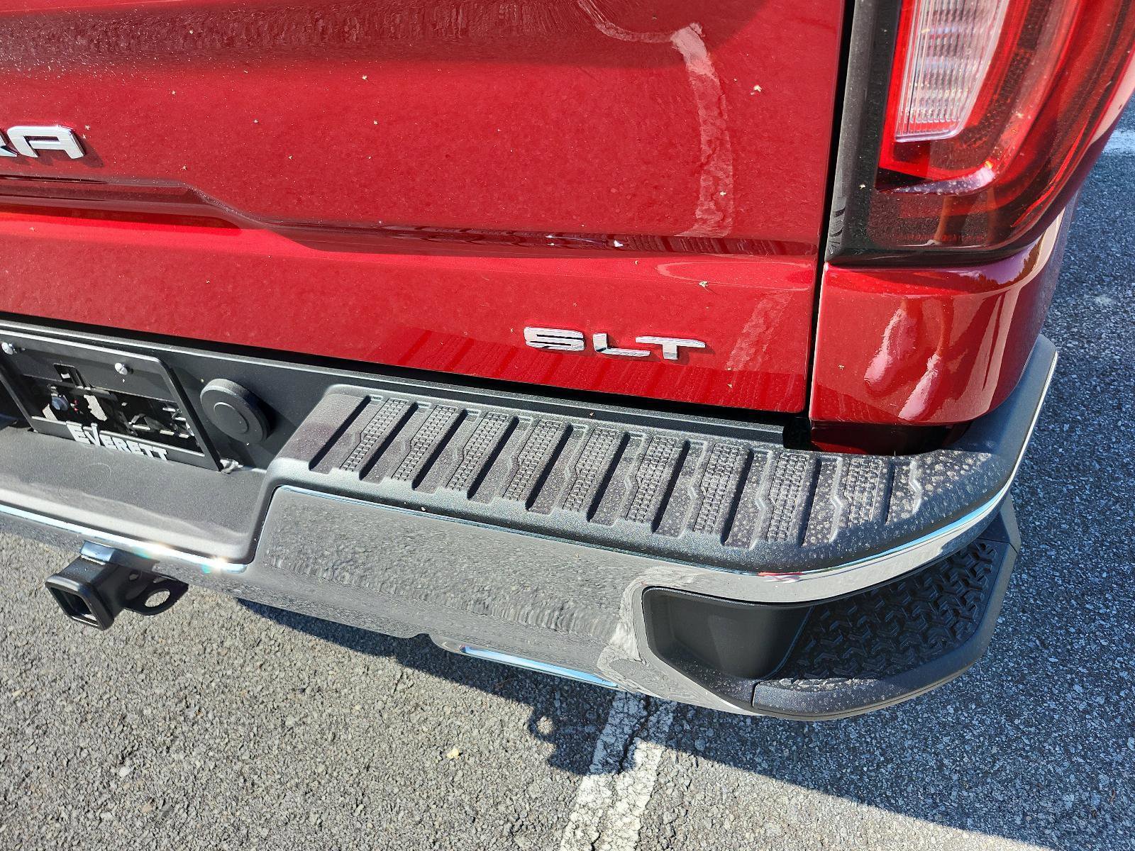 New 2026 GMC Sierra 1500 SLT w/ SLT Premium Package image 4