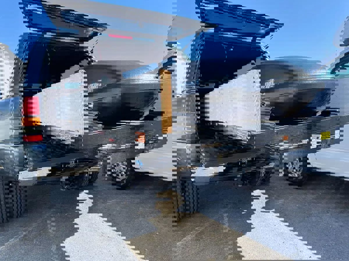 Used 2007 Chevrolet Silverado 3500 LT w/ Heavy-Duty Power Package image 38