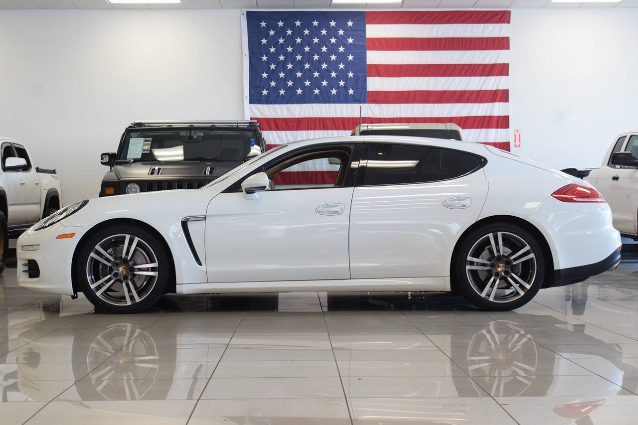 Used 2016 Porsche Panamera AWD/4WD image 17