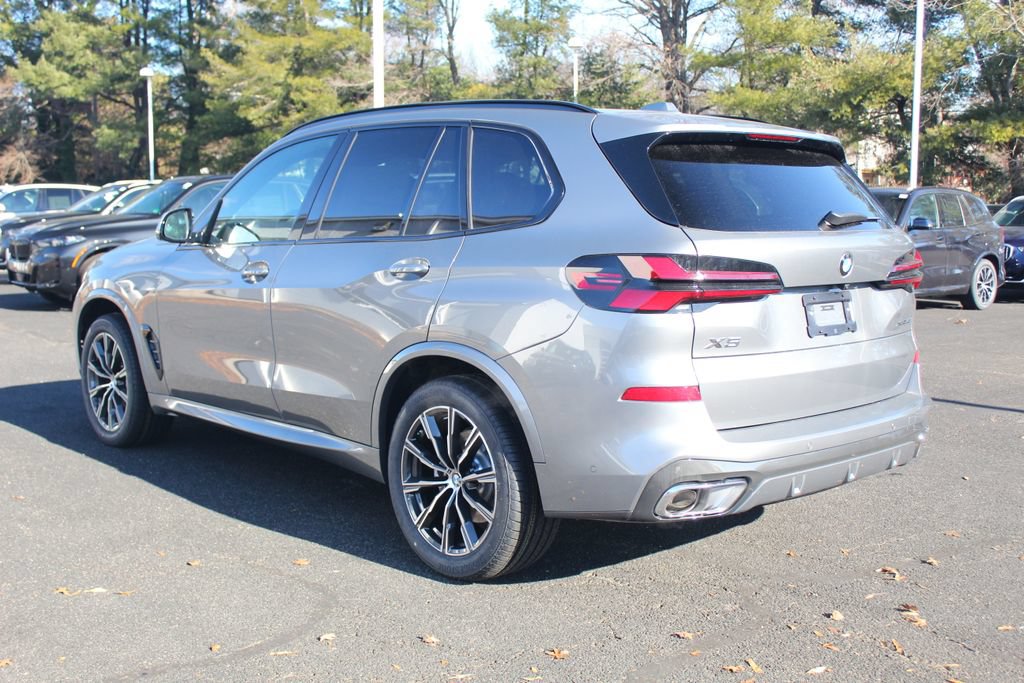 New 2026 BMW X5 xDrive40i w/ Executive Package AWD/4WD image 5