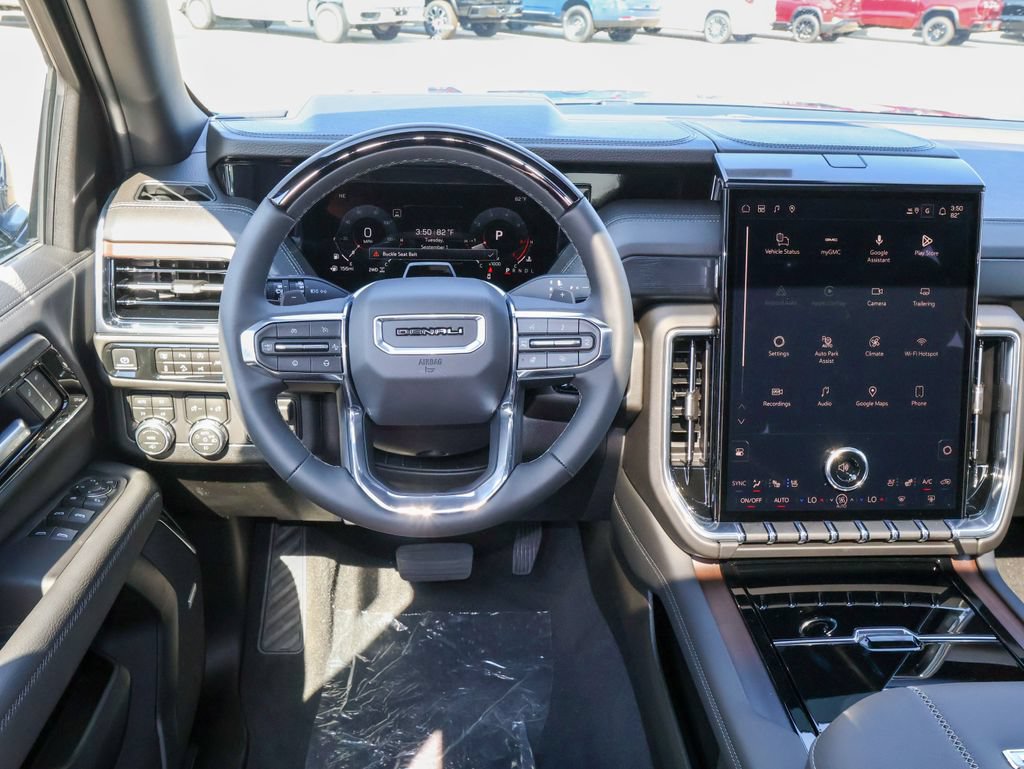 New 2026 GMC Yukon XL Denali w/ Denali Reserve Package AWD/4WD image 18