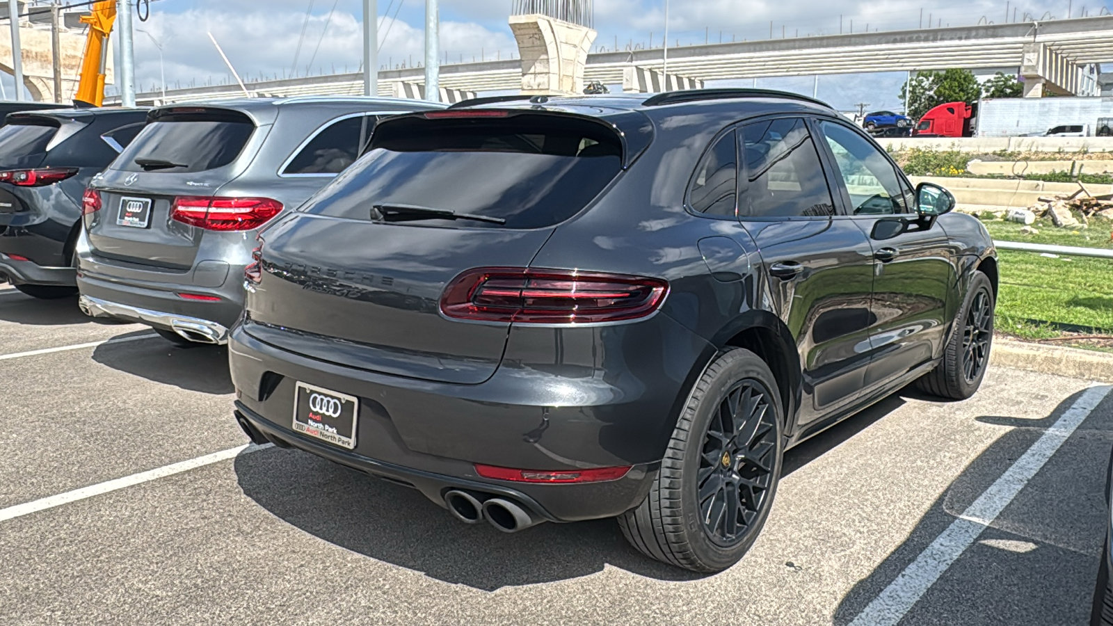 Used 2018 Porsche Macan GTS AWD/4WD image 6