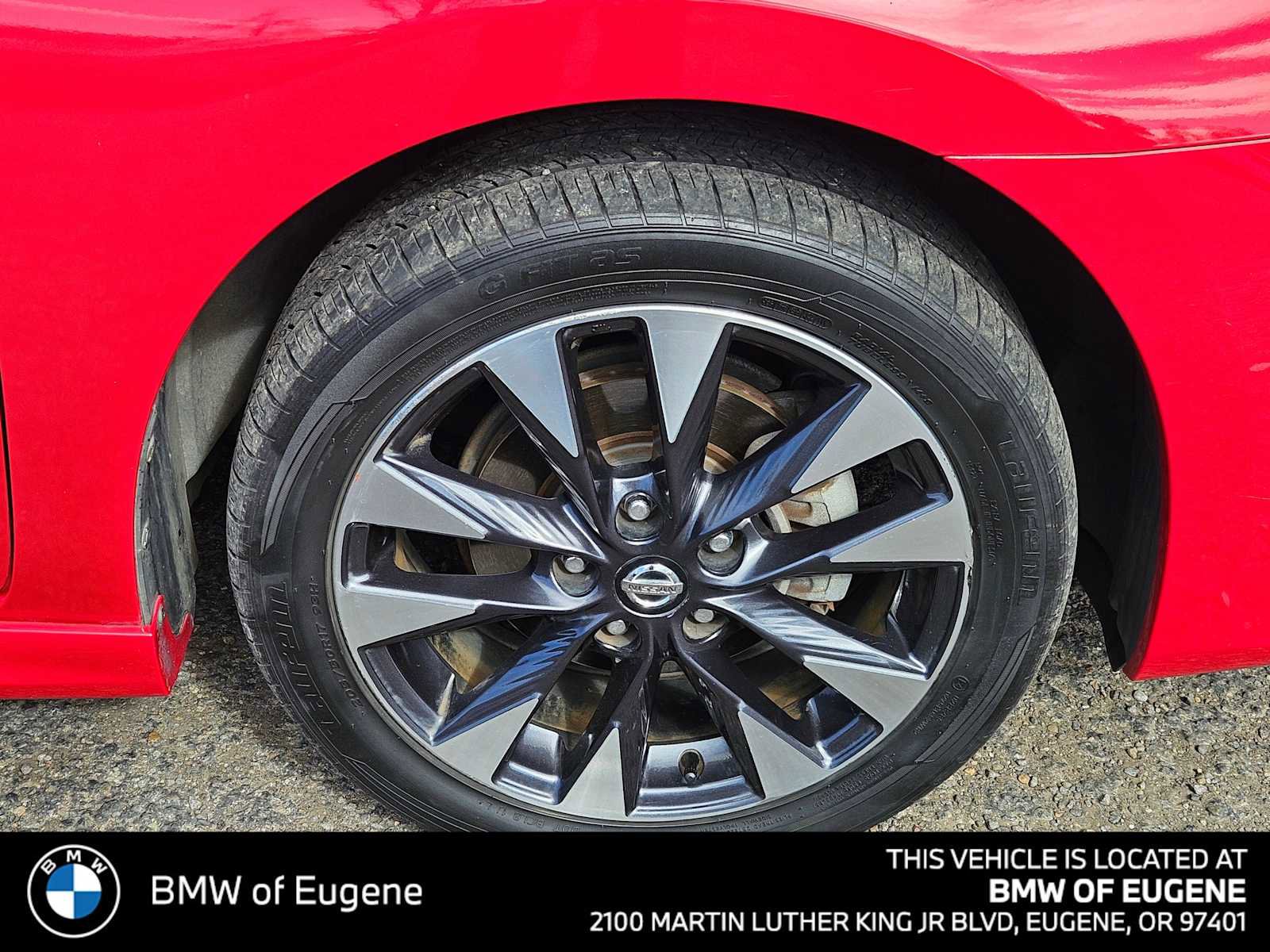 Used 2016 Nissan Sentra SR image 9