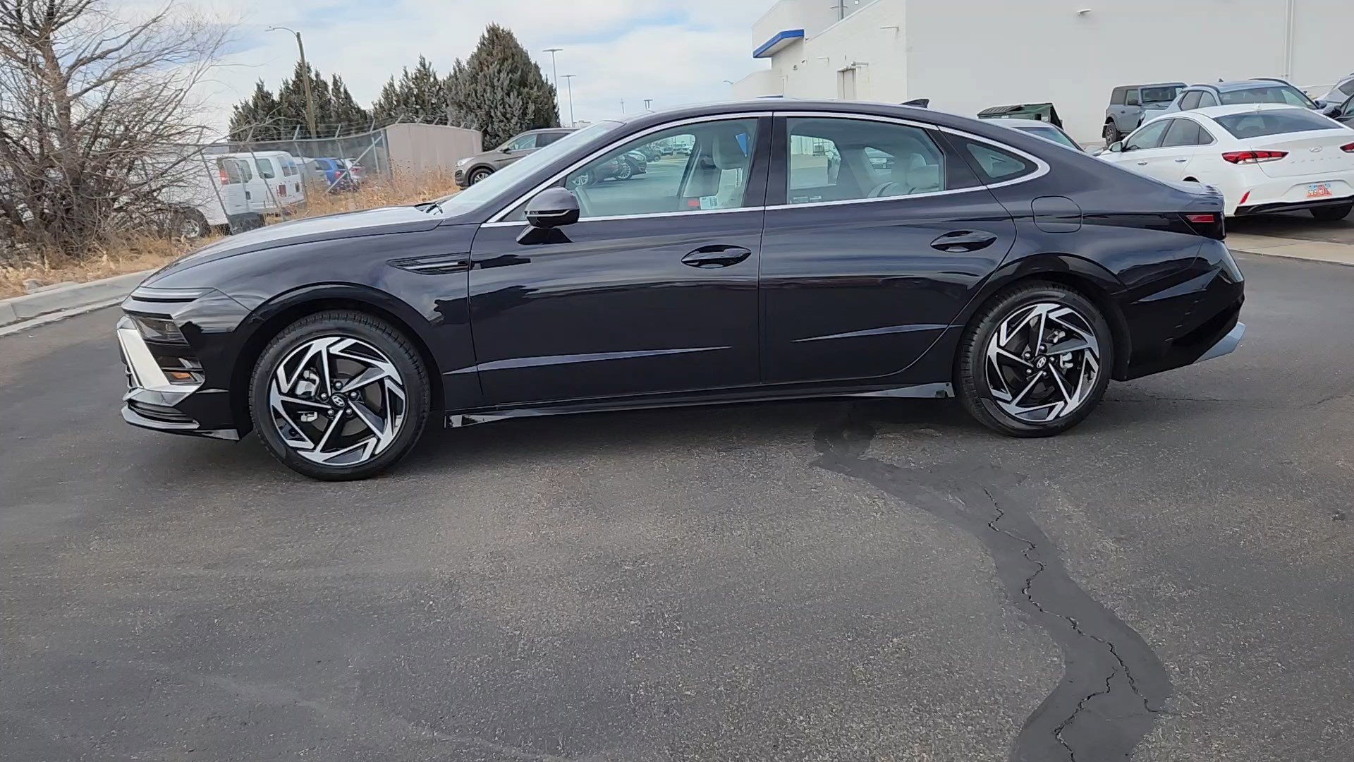 Used 2024 Hyundai Sonata SEL w/ Convenience Package image 2