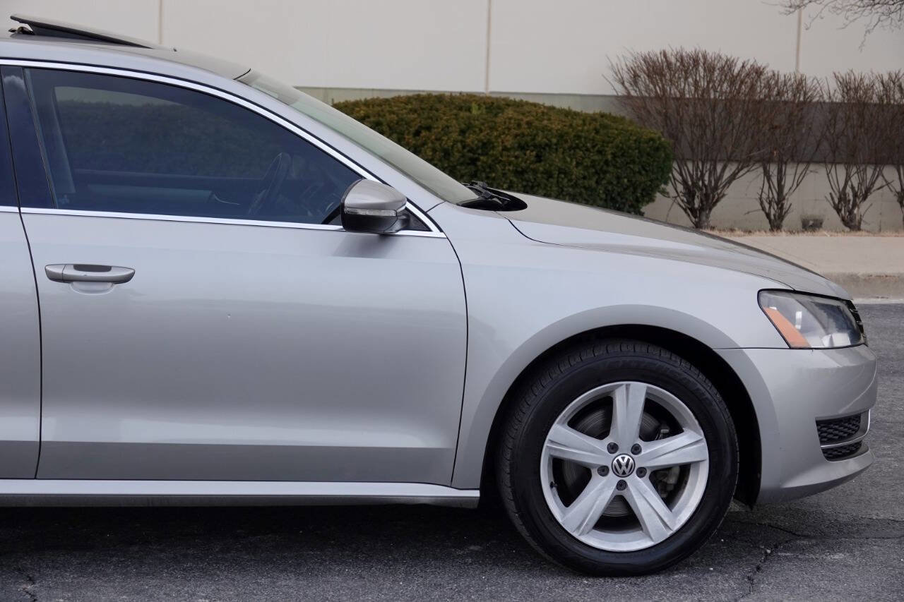 Used 2012 Volkswagen Passat TDI SE FWD image 25