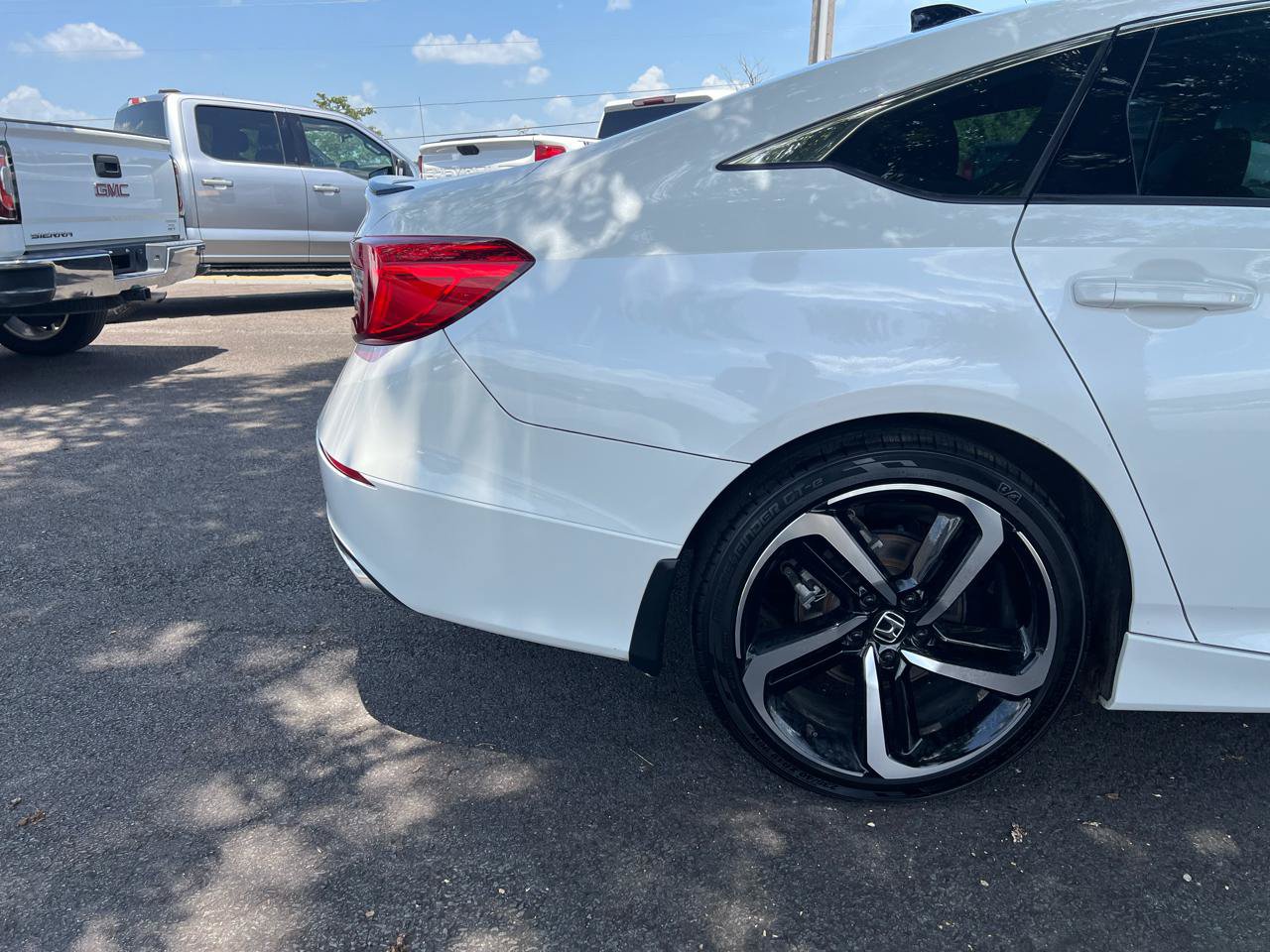 Used 2022 Honda Accord Sport image 39