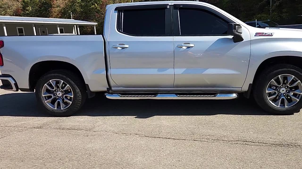 Used 2022 Chevrolet Silverado 1500 RST image 10