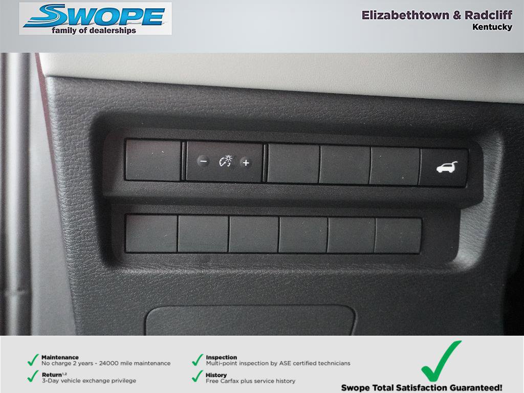 New 2025 Mitsubishi Outlander SE image 15