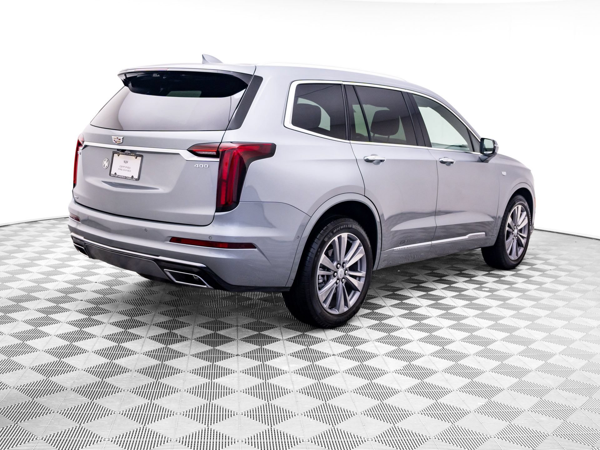 Certified 2025 Cadillac XT6 Premium Luxury w/ Platinum Package AWD/4WD image 6