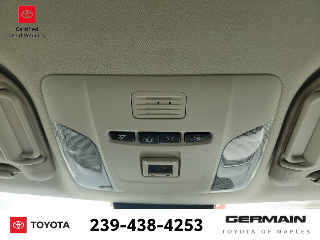 Certified 2022 Toyota Corolla LE FWD image 33