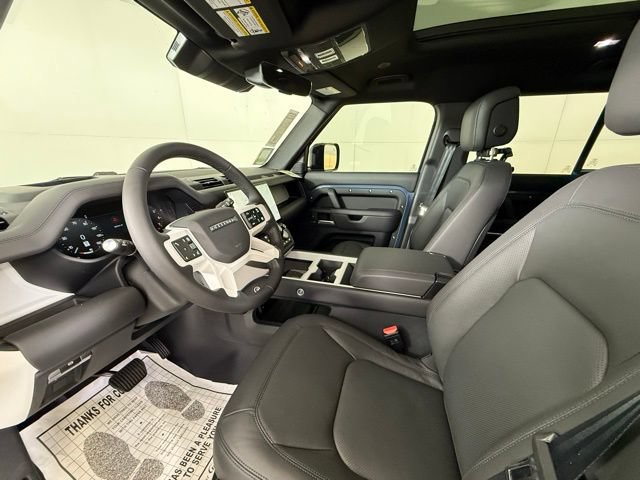New 2026 Land Rover Defender 110 X-Dynamic SE AWD/4WD image 5