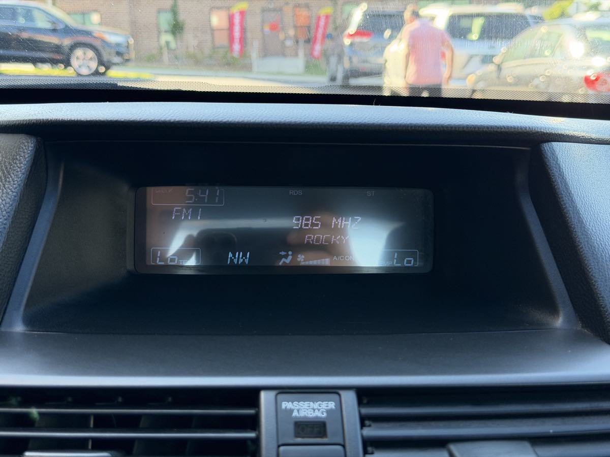 Used 2010 Honda Accord EX-L image 18