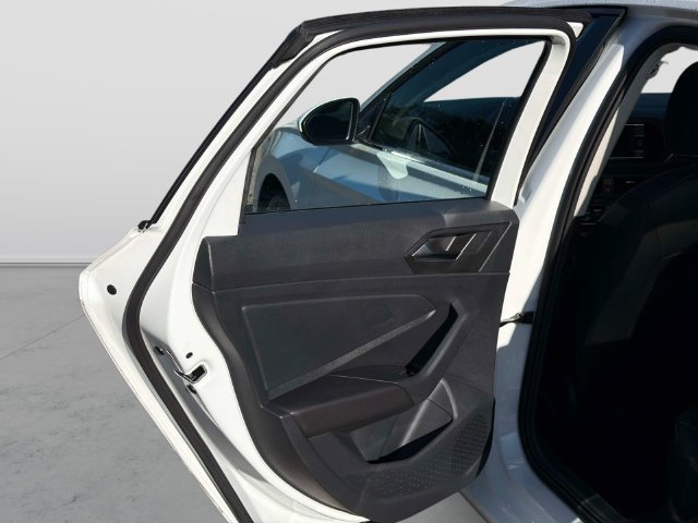Certified 2023 Volkswagen Jetta SE FWD image 12