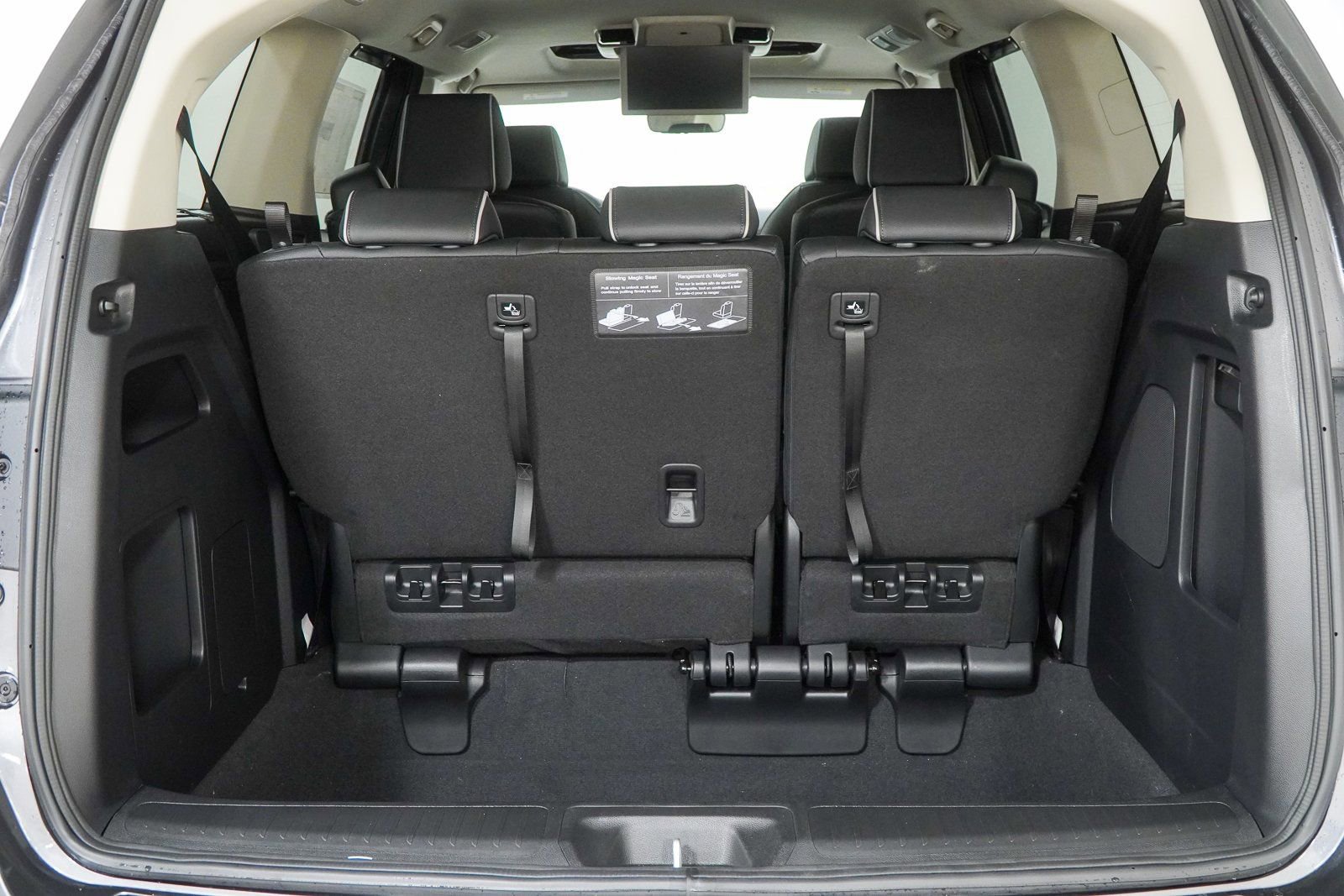 New 2026 Honda Odyssey Elite image 9