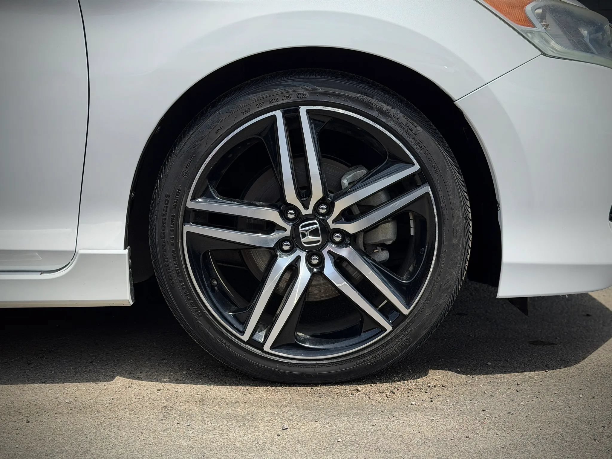 Used 2017 Honda Accord Sport image 21