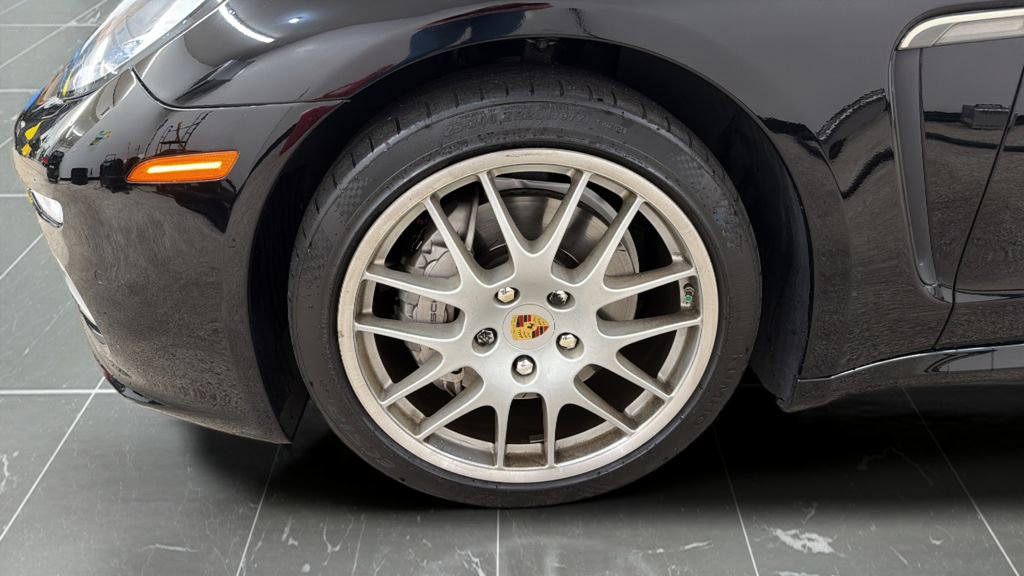 Used 2014 Porsche Panamera 4S Executive AWD/4WD image 26