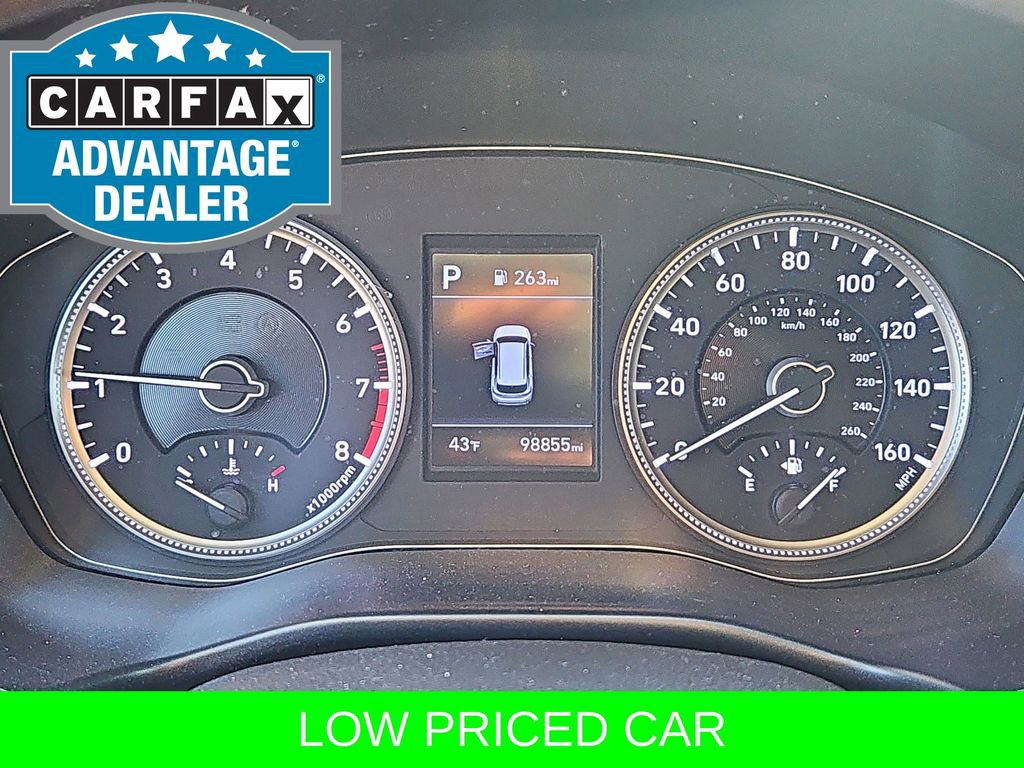 Used 2019 Hyundai Santa Fe SE image 17