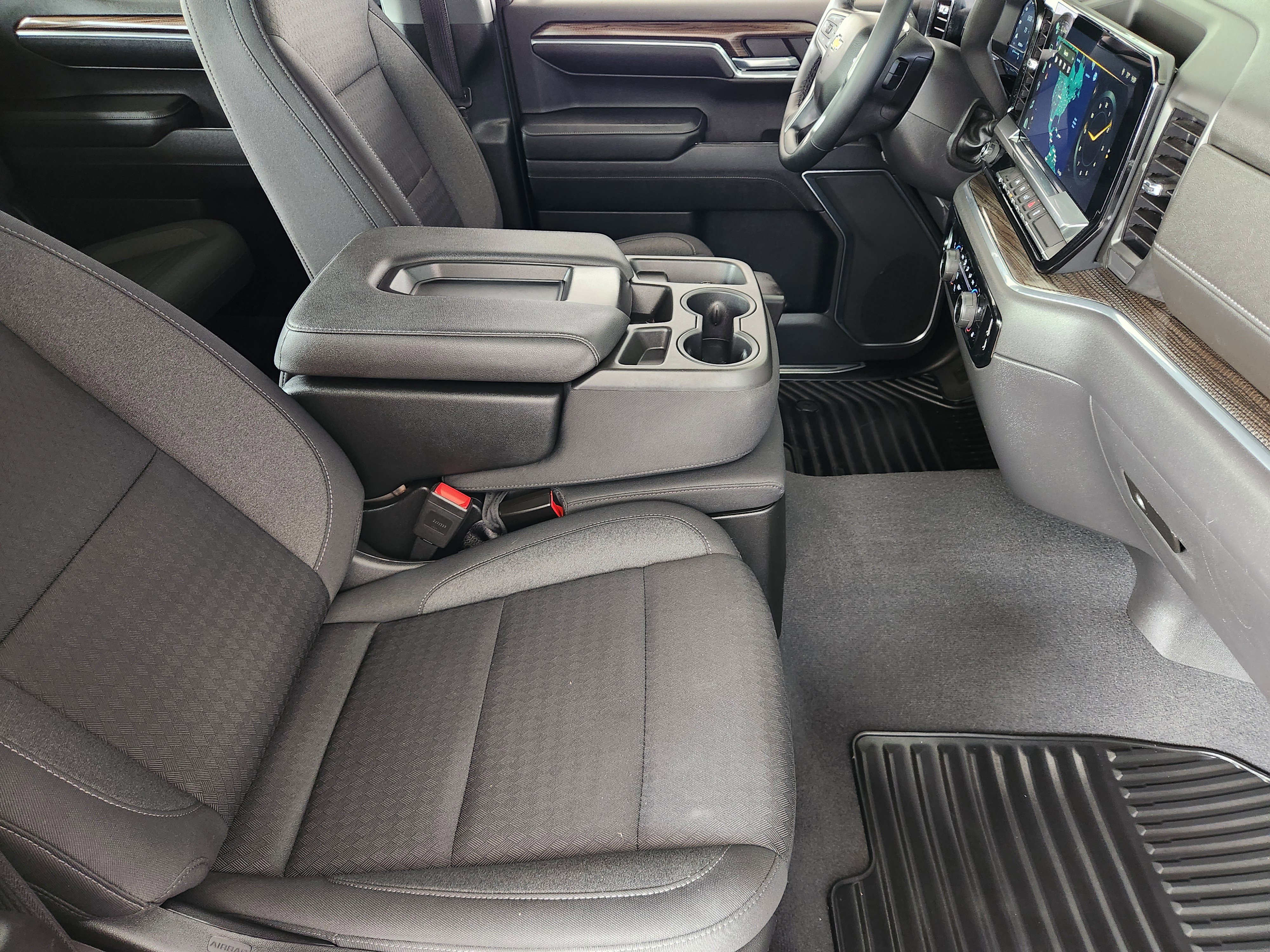 Used 2023 Chevrolet Silverado 1500 LT image 15