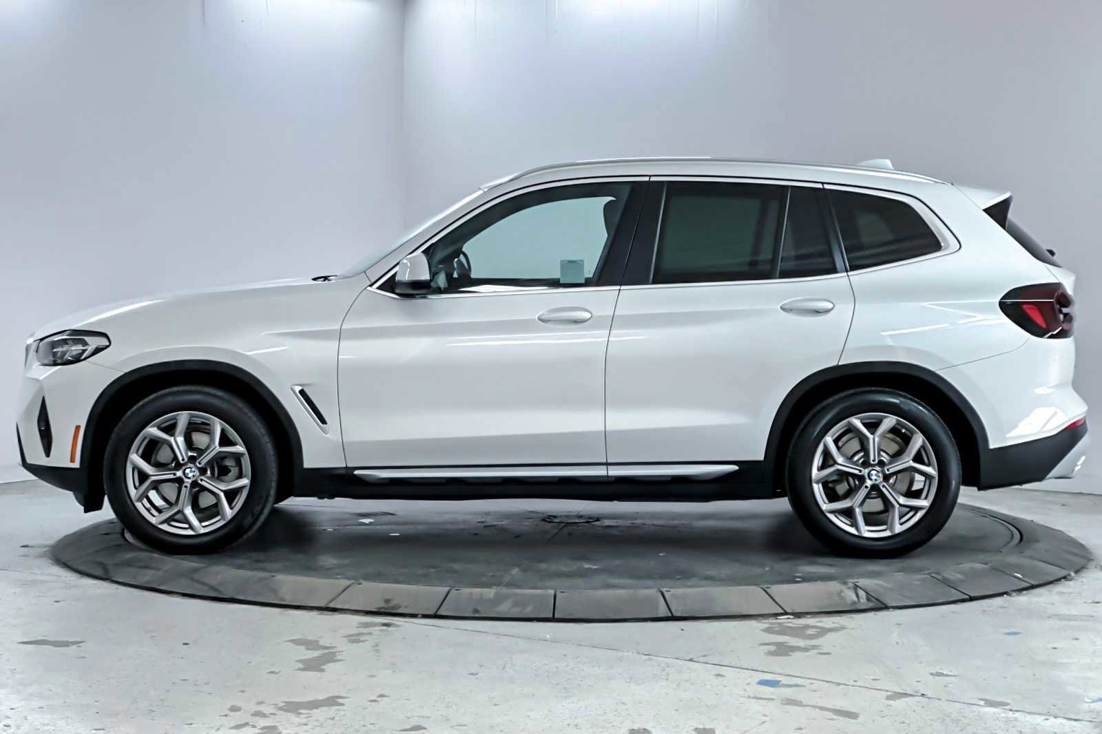 Used 2022 BMW X3 xDrive30i w/ Convenience Package w/ZPA image 5