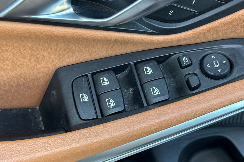 Used 2020 BMW M340i xDrive w/ Premium Package image 11