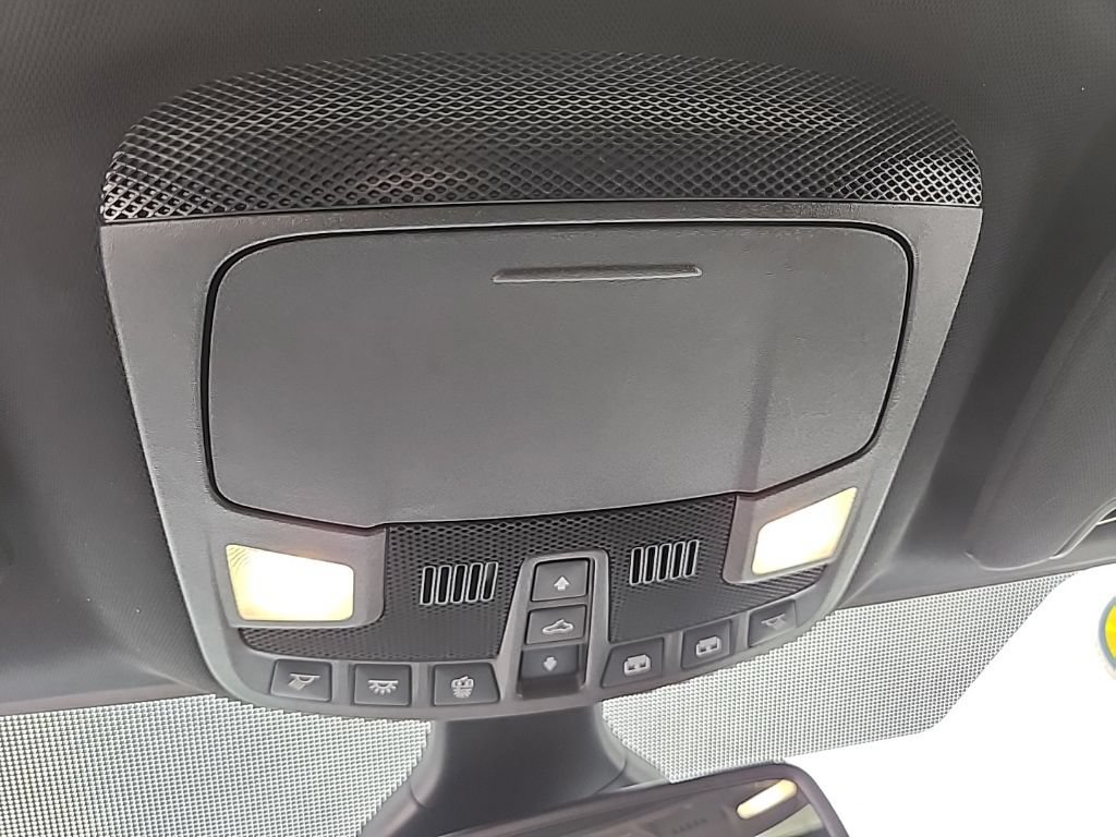 Used 2023 Ford Edge ST-Line AWD/4WD image 24