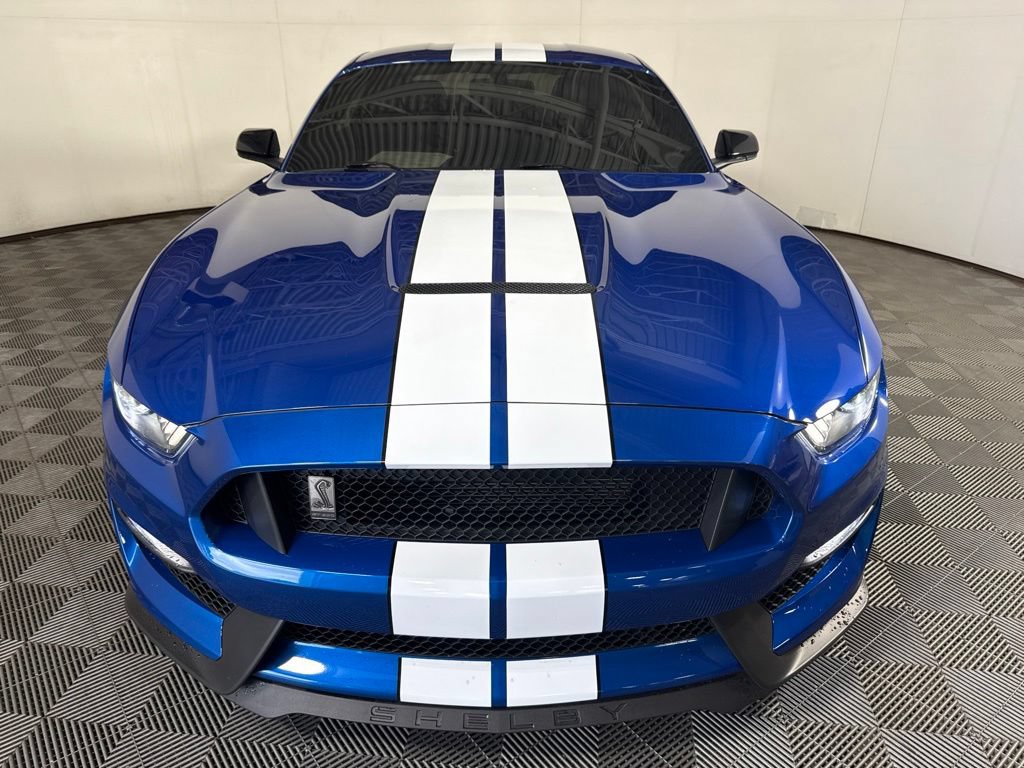 Used 2017 Ford Mustang Shelby GT350 RWD image 4