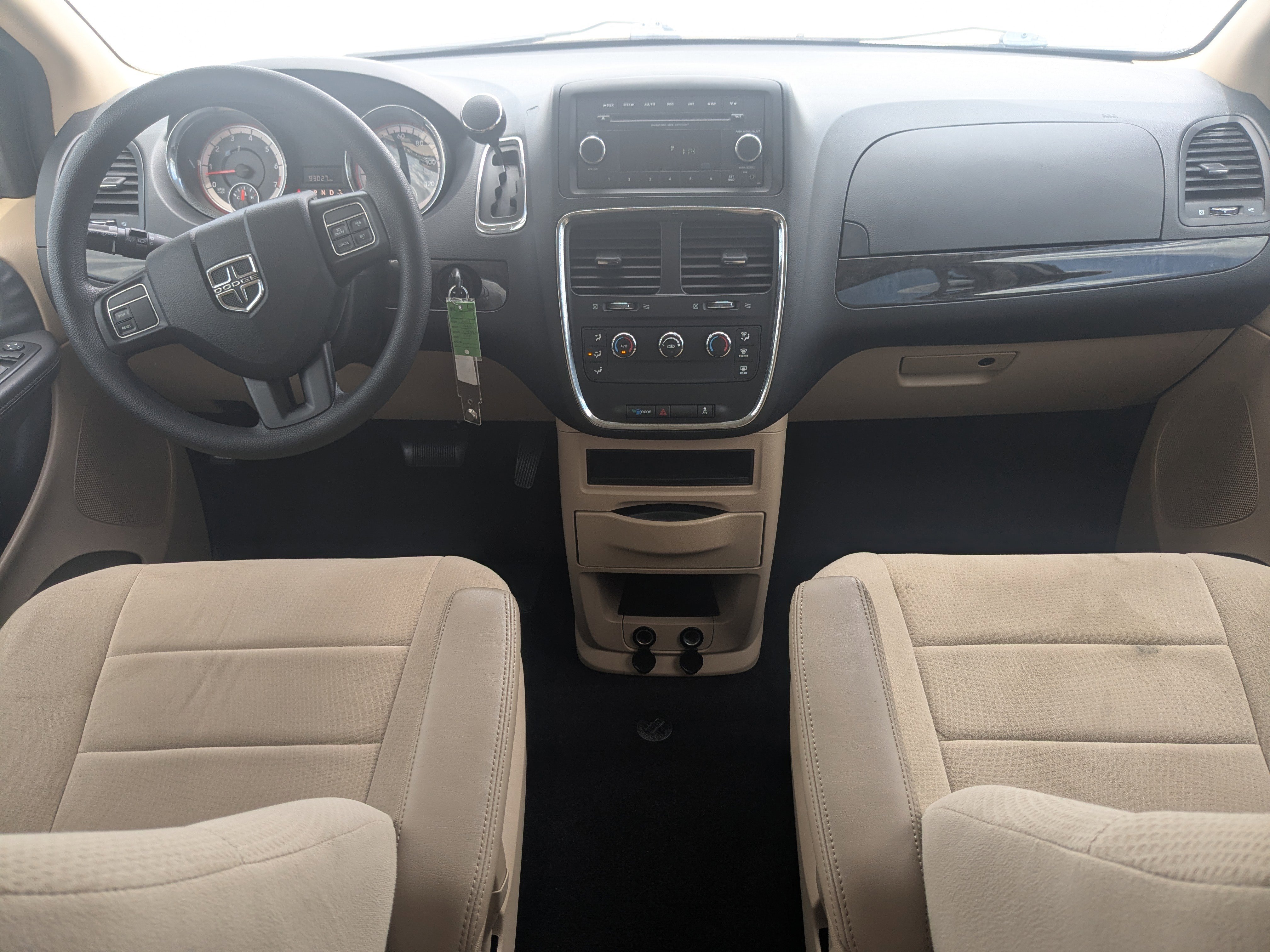 Used 2014 Dodge Grand Caravan American Value Package FWD image 18