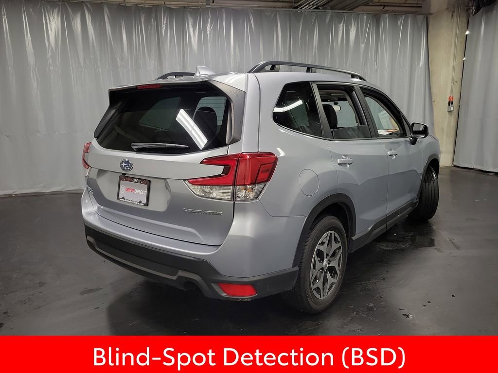 Used 2023 Subaru Forester Premium AWD/4WD image 8