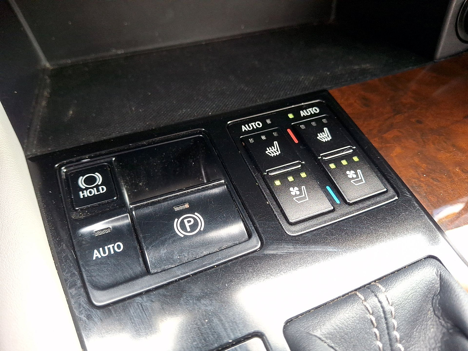 Used 2017 Lexus RX 350 FWD w/ Premium Package image 19