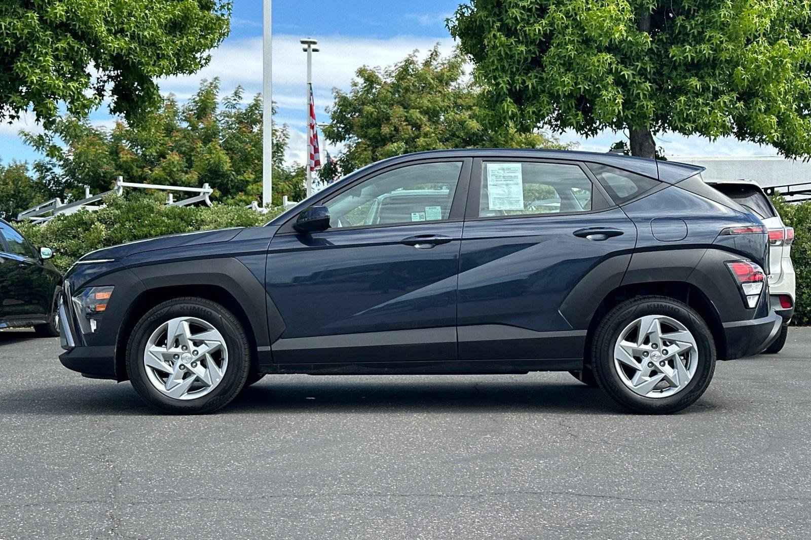 Used 2026 Hyundai Kona SE FWD image 6