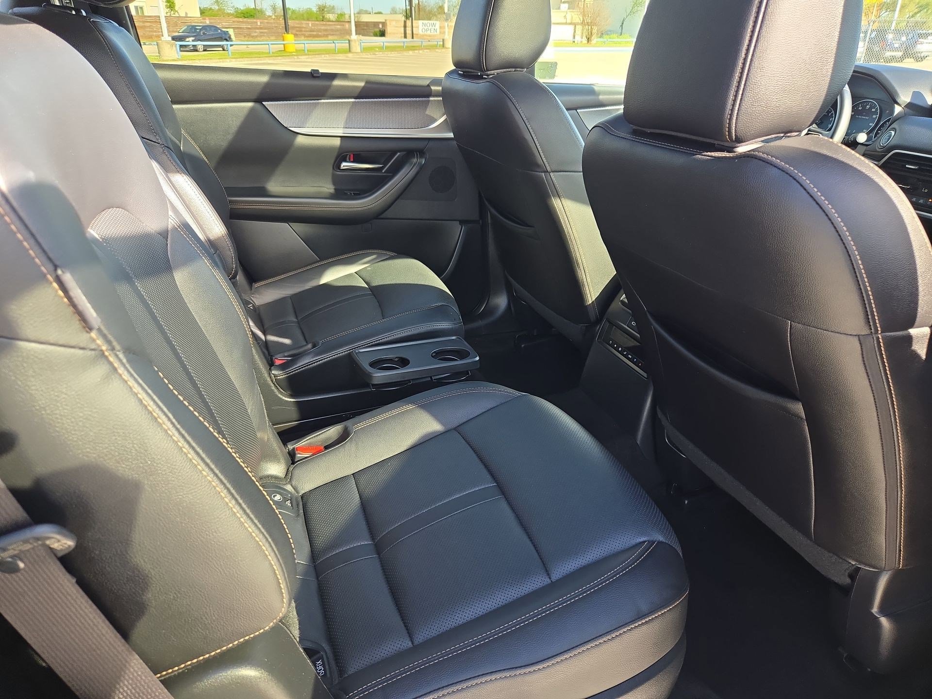 Used 2024 MAZDA CX-90 3.3 Turbo w/ Premium Package image 32