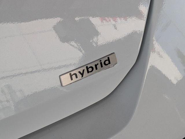 Used 2025 Hyundai Elantra SEL image 30