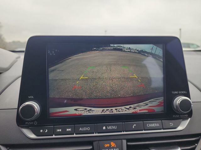 Used 2024 Nissan Altima 2.5 SV image 21