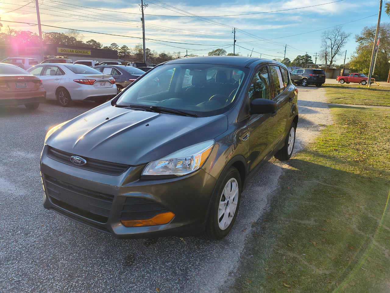 Used 2015 Ford Escape S image 6