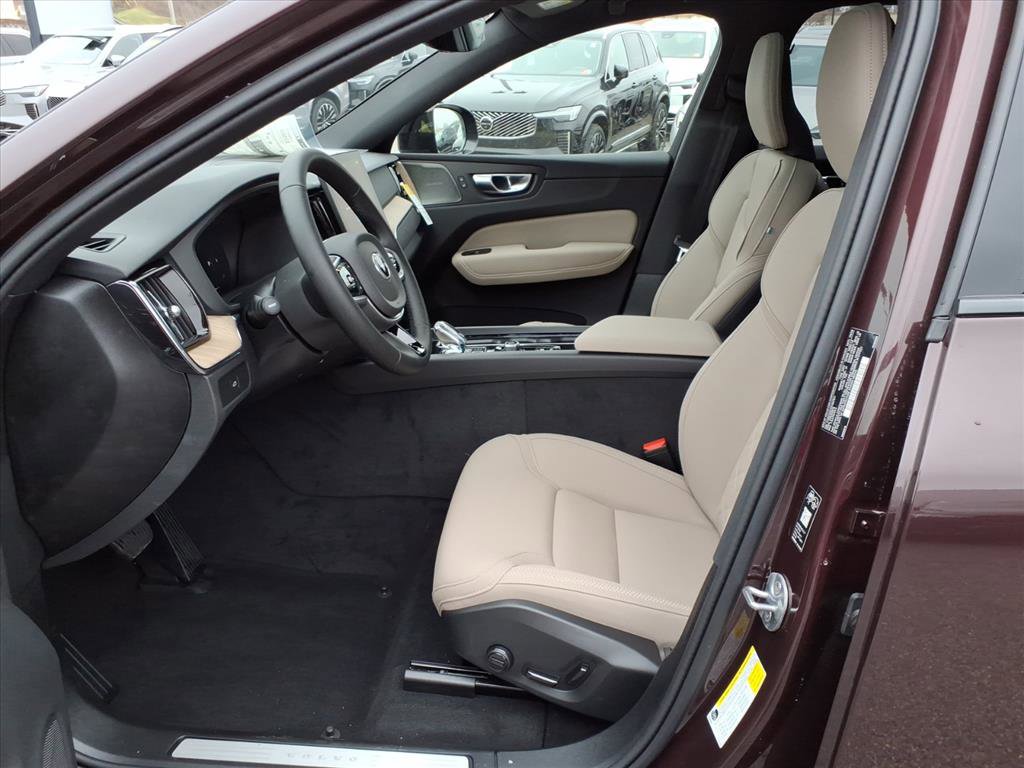 Certified 2026 Volvo XC60 B5 Plus w/ Climate Package AWD/4WD image 10