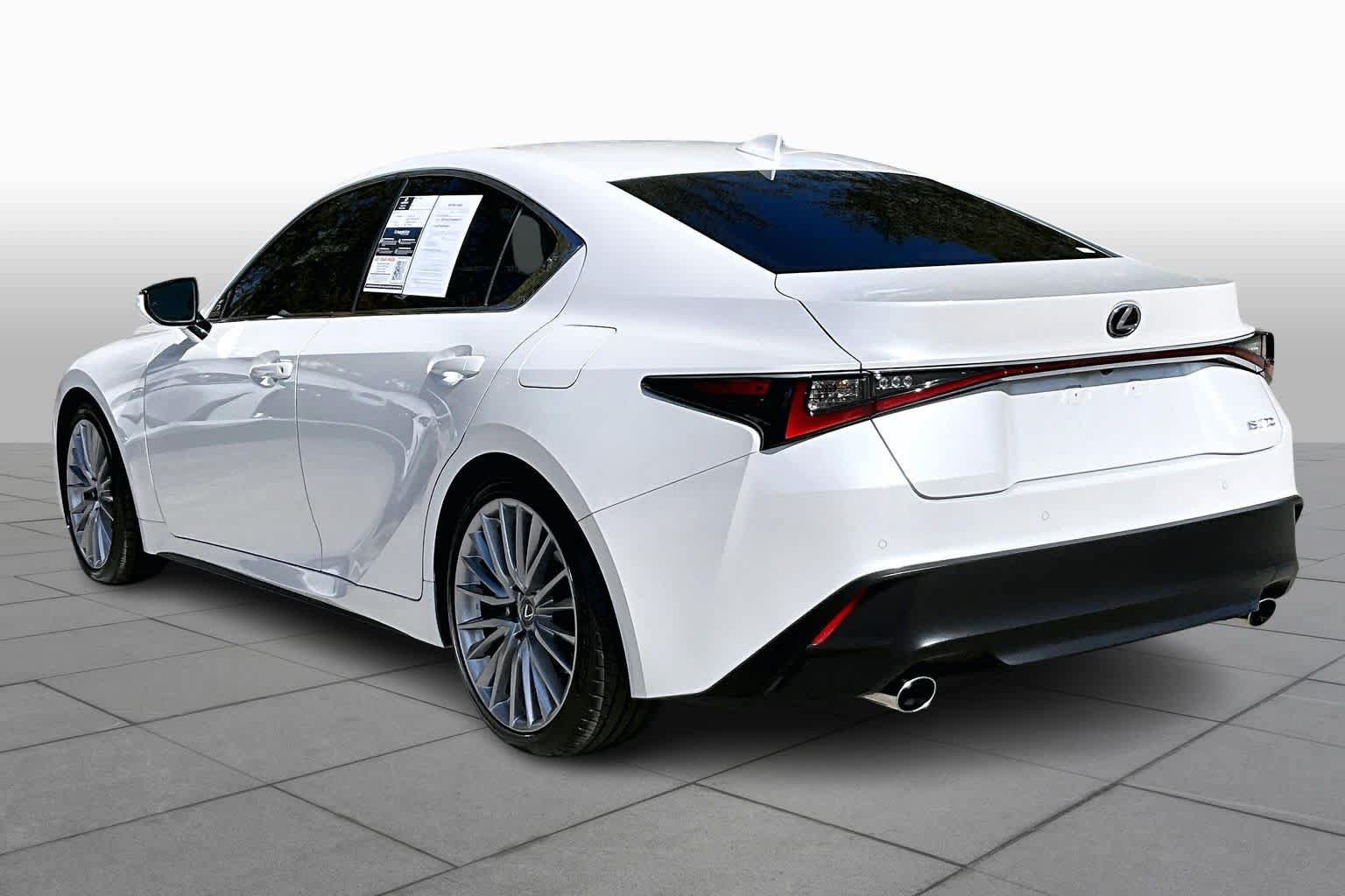 Used 2025 Lexus IS 300 w/ Premium Package RWD image 12