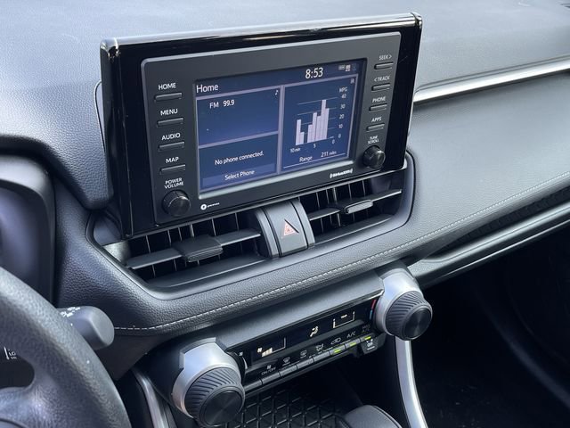 Certified 2021 Toyota RAV4 LE AWD/4WD image 17