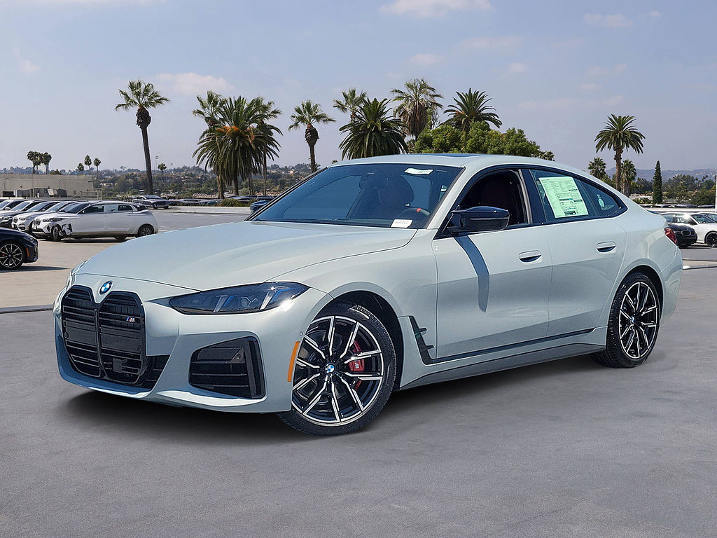 New 2026 BMW M440i w/ Premium Package