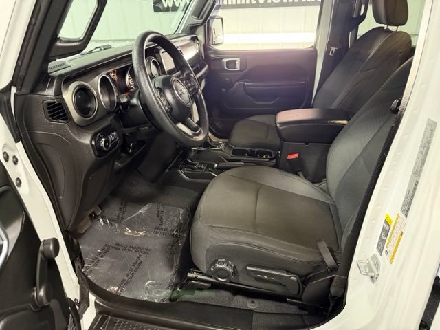 Used 2022 Jeep Wrangler Unlimited Sport AWD/4WD image 7