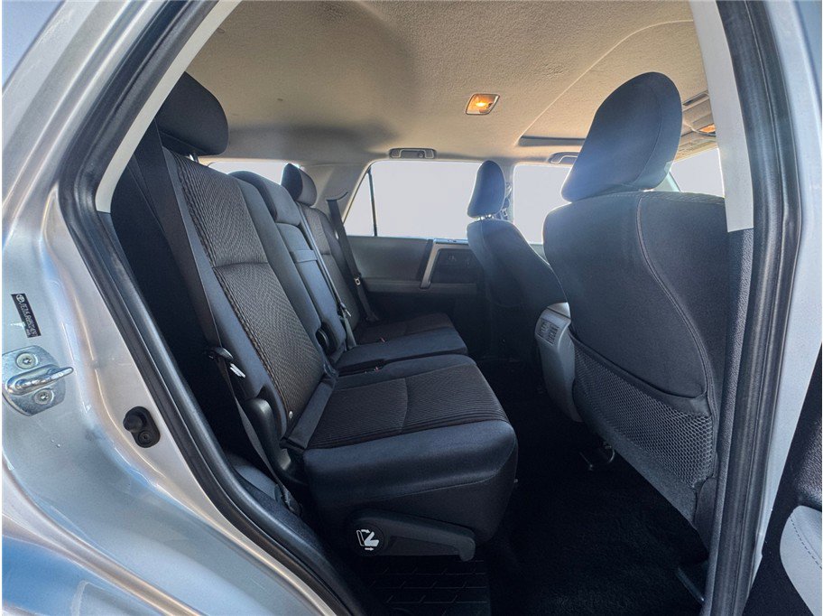 Used 2011 Toyota 4Runner SR5 w/ Convenience Pkg image 22