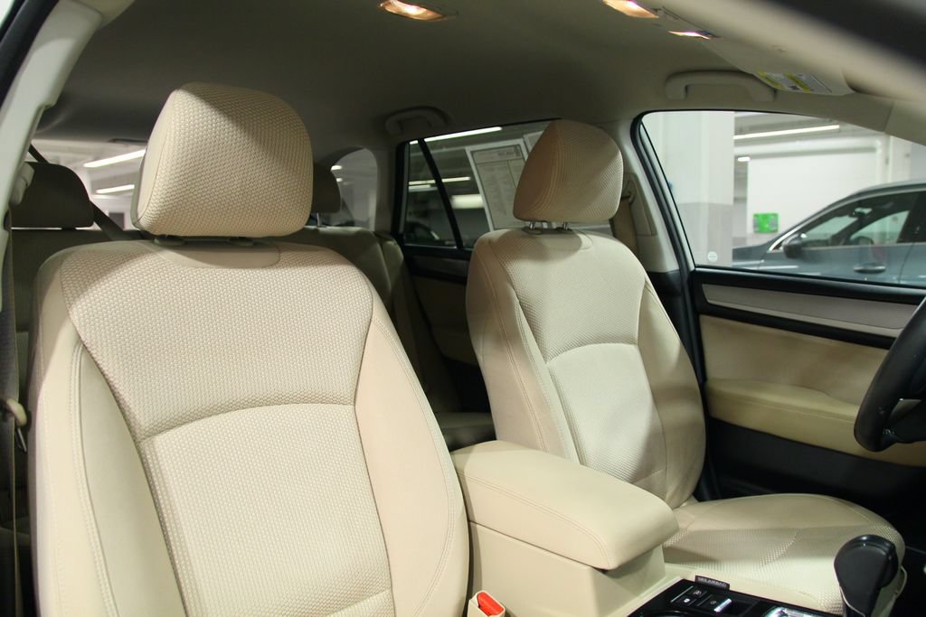 Used 2019 Subaru Outback 2.5i Premium AWD/4WD image 21