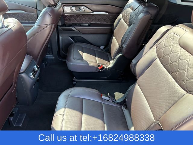 Certified 2025 Ford Explorer Platinum w/ LUX Leather Package image 21