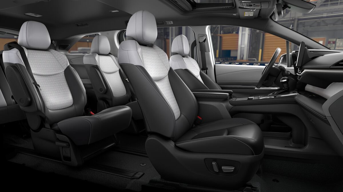 New 2026 Toyota Sienna XSE AWD/4WD image 20