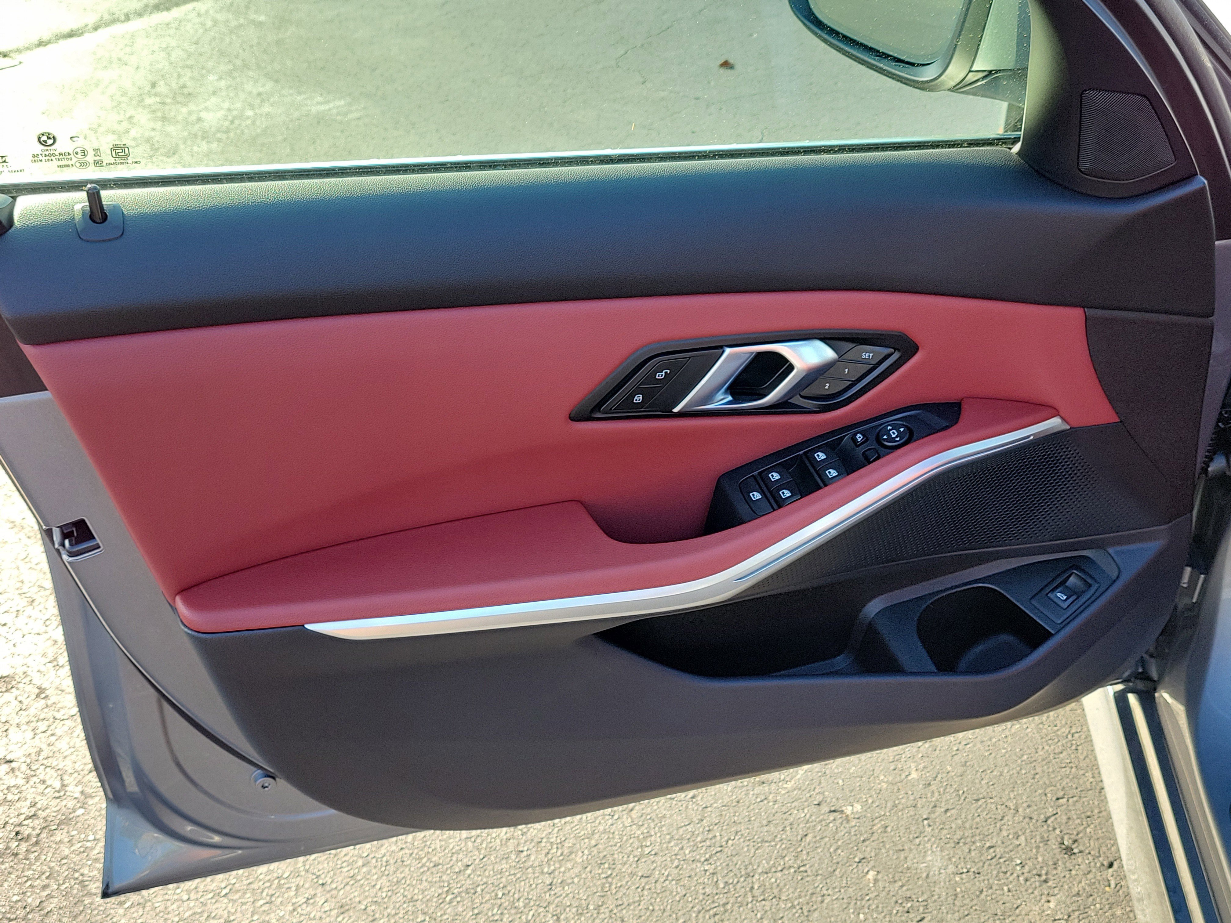 Used 2026 BMW 330i Sedan image 17