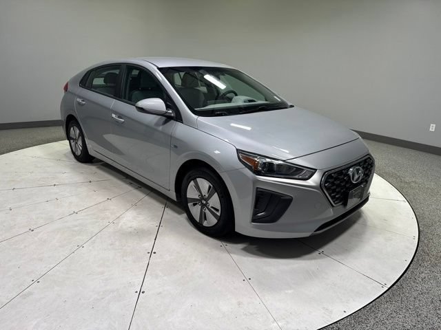Used 2020 Hyundai Ioniq Blue FWD image 7