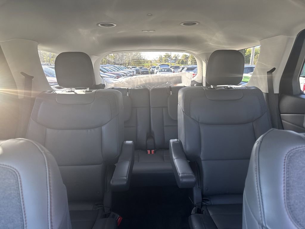 New 2026 Ford Explorer Active image 23